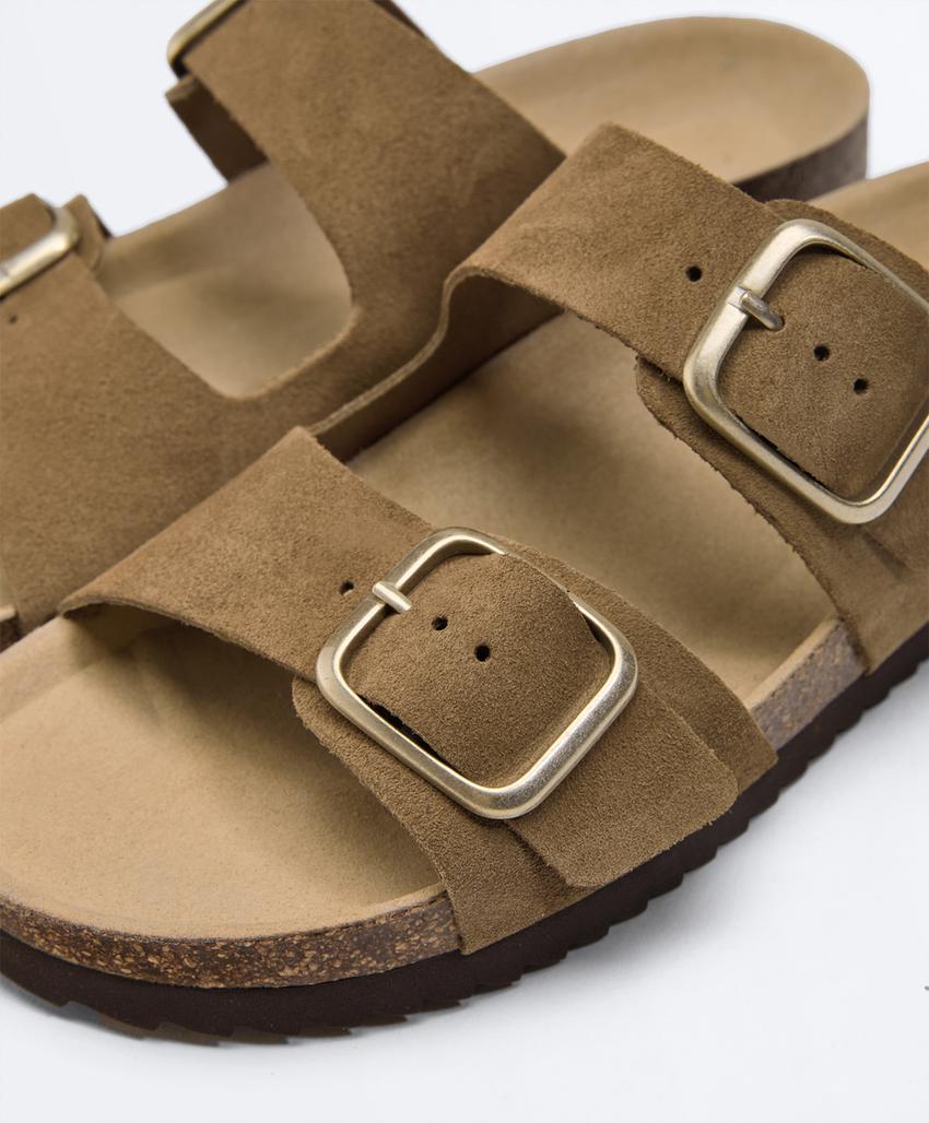 Сандалии из разделанной кожи с пряжкой