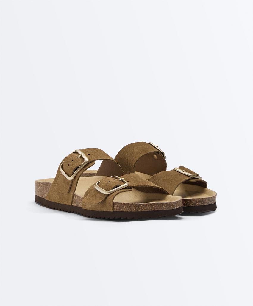 Сандалии из разделанной кожи с пряжкой