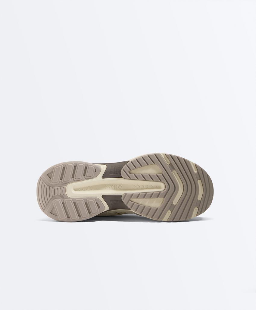 Кроссовки в стиле Running