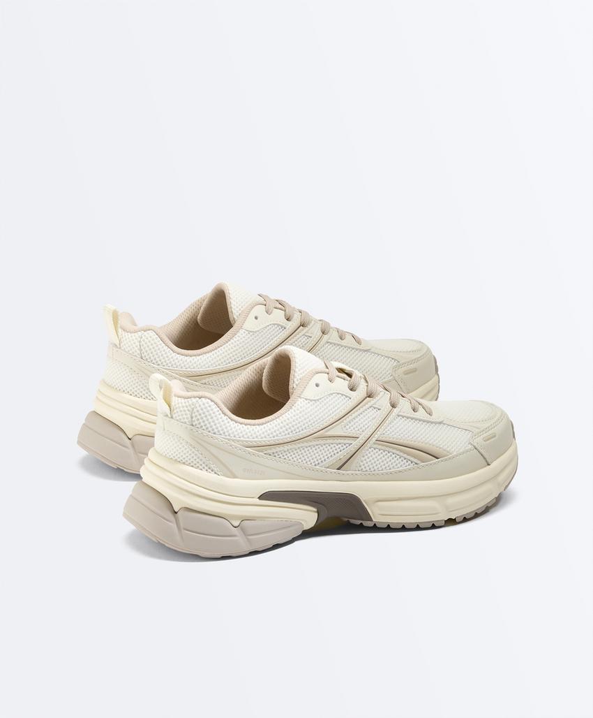 Кроссовки в стиле Running