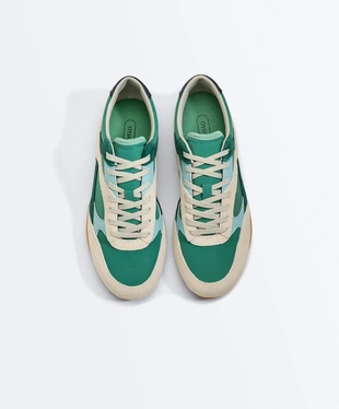 Кроссовки в стиле ретро- Заказать в России