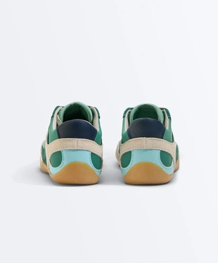 Кроссовки в стиле ретро- Заказать в России