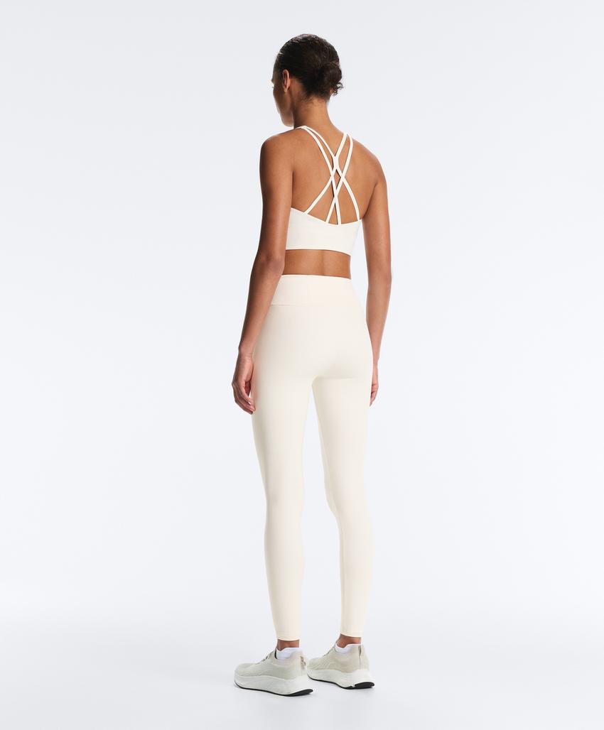 Спортивный бюстгальтер Comfortlux со средней степенью поддержки