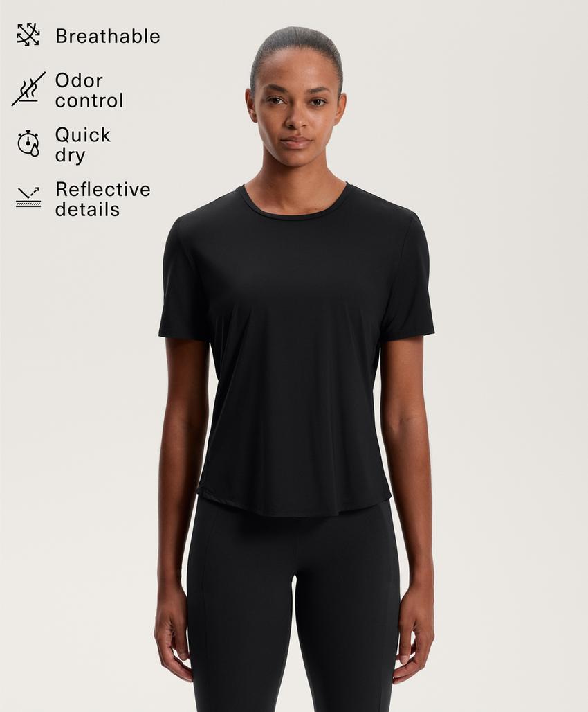 Техническая футболка с короткими рукавами