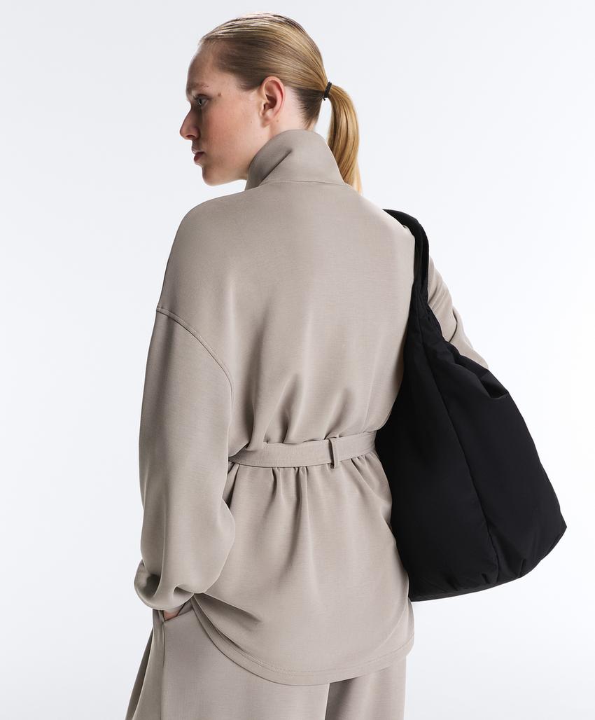 Длинная куртка-корсет с поясом из мягкой ткани с модалом