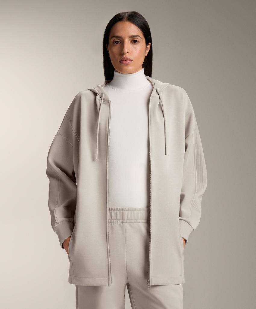 Длинная куртка с капюшоном, детали в рубчик, из модала с начесом