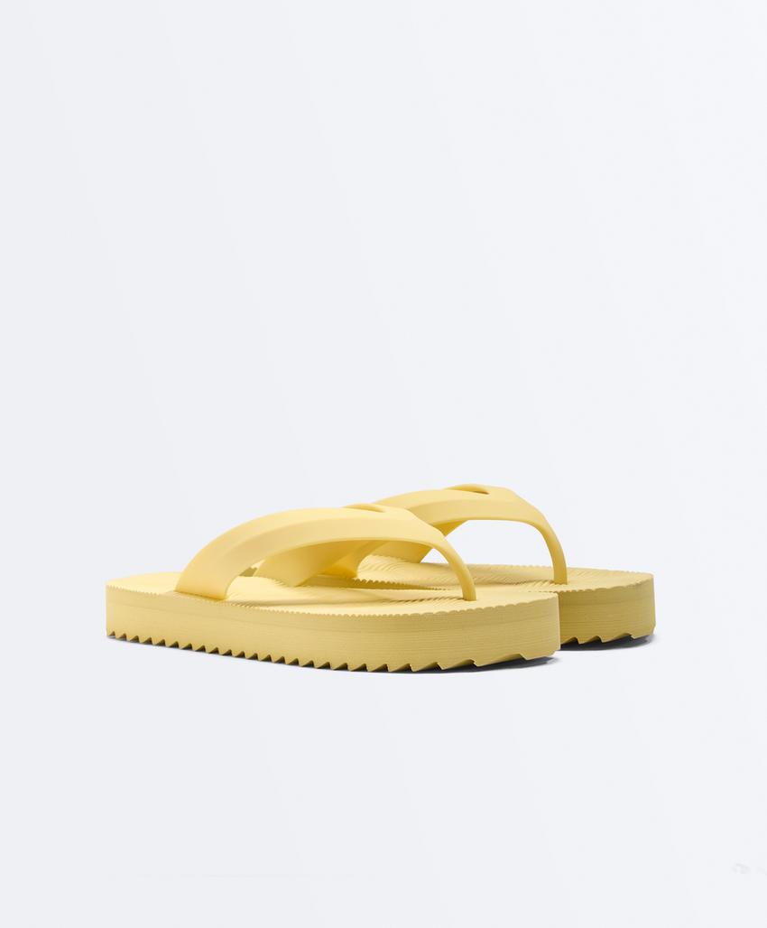 Sandália de banho de plataforma com textura