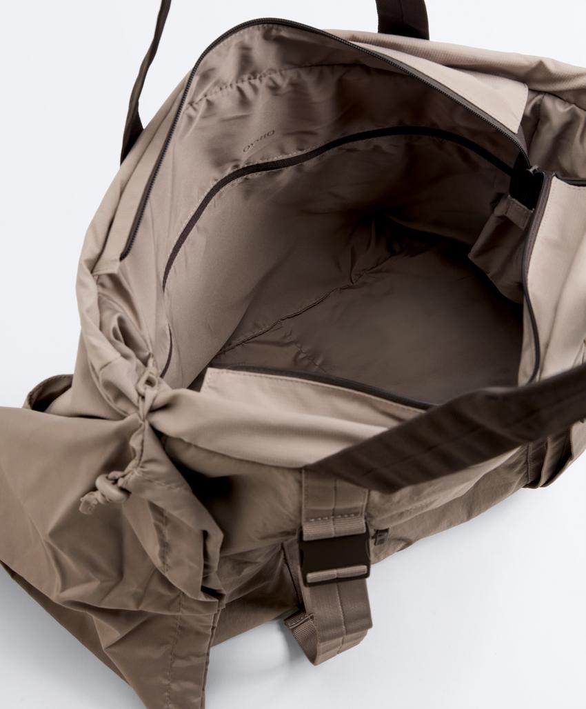 Mala shopper com alças ajustáveis