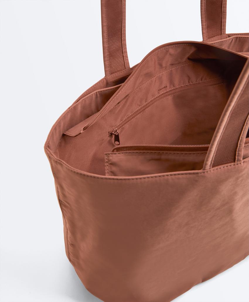 Мягкая сумка-шопер на молнии