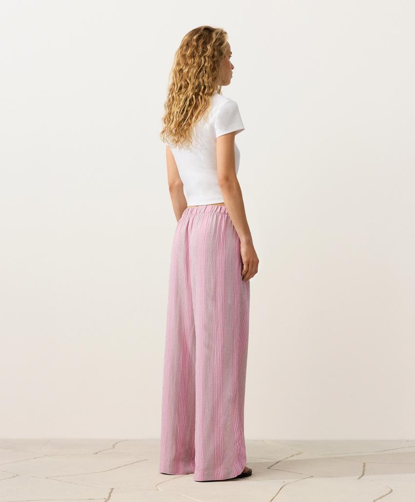 Прямые брюки в полоску