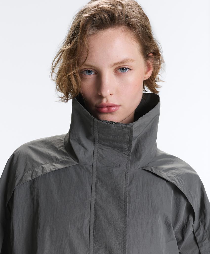 Укороченная водоотталкивающая куртка Track с высоким воротником