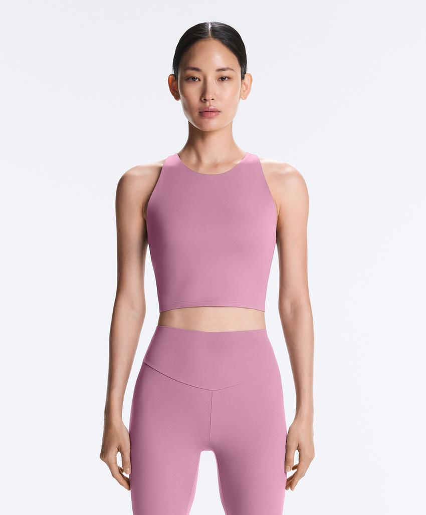 Топ Comfortlux с бретелями и чашками