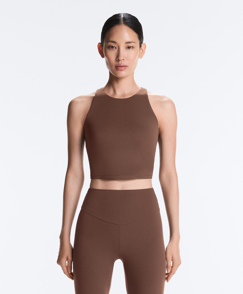 Топ Comfortlux с бретелями и чашками