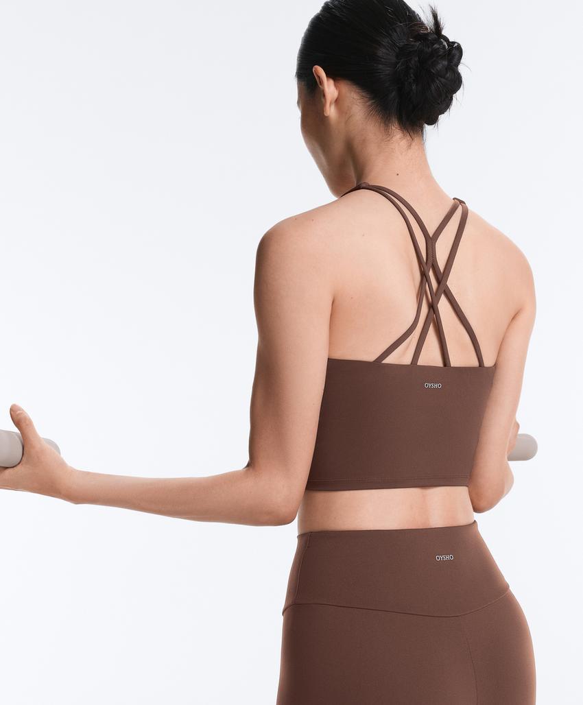 Топ Comfortlux с бретелями и чашками