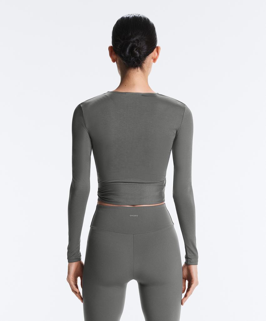 Футболка на запах из смесового лиоцелла