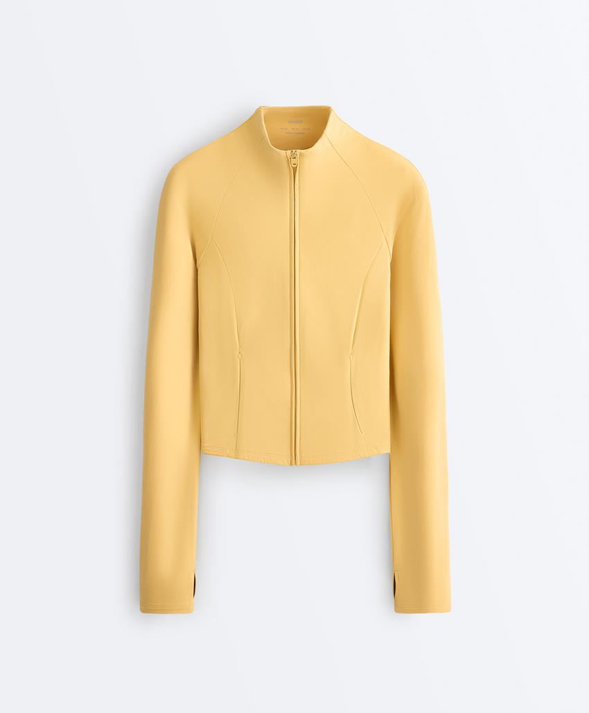 Легкая и теплая высокотехнологичная куртка