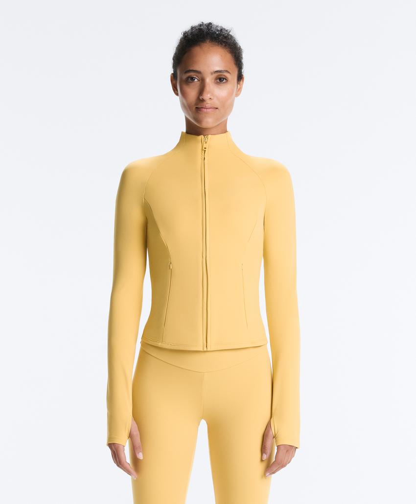 Легкая и теплая высокотехнологичная куртка