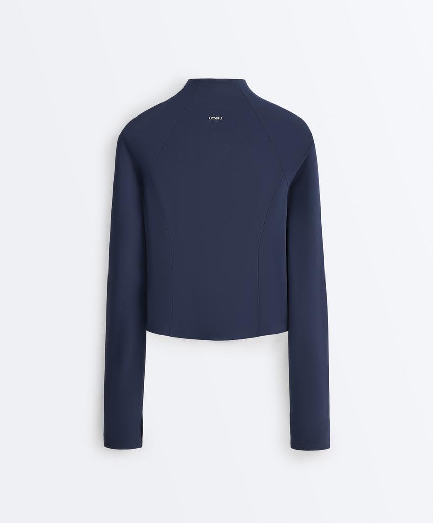 Легкая и теплая высокотехнологичная куртка