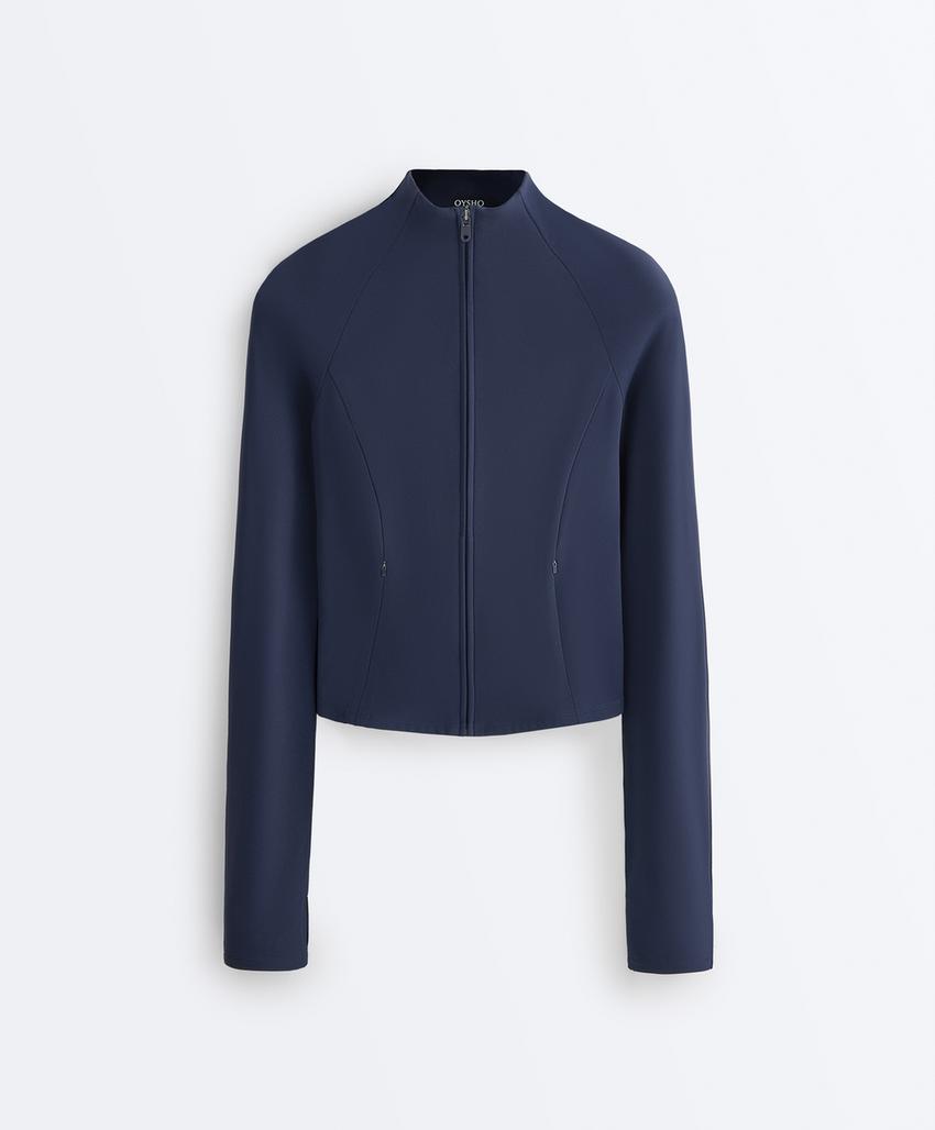 Легкая и теплая высокотехнологичная куртка