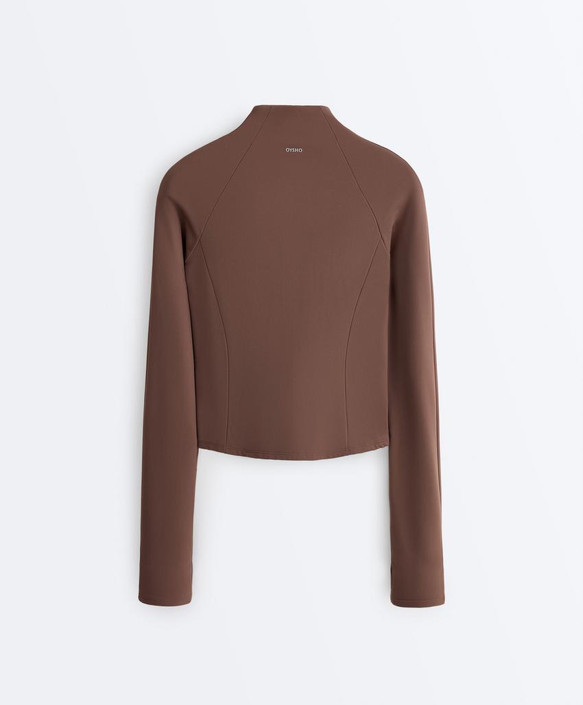 Легкая и теплая высокотехнологичная куртка