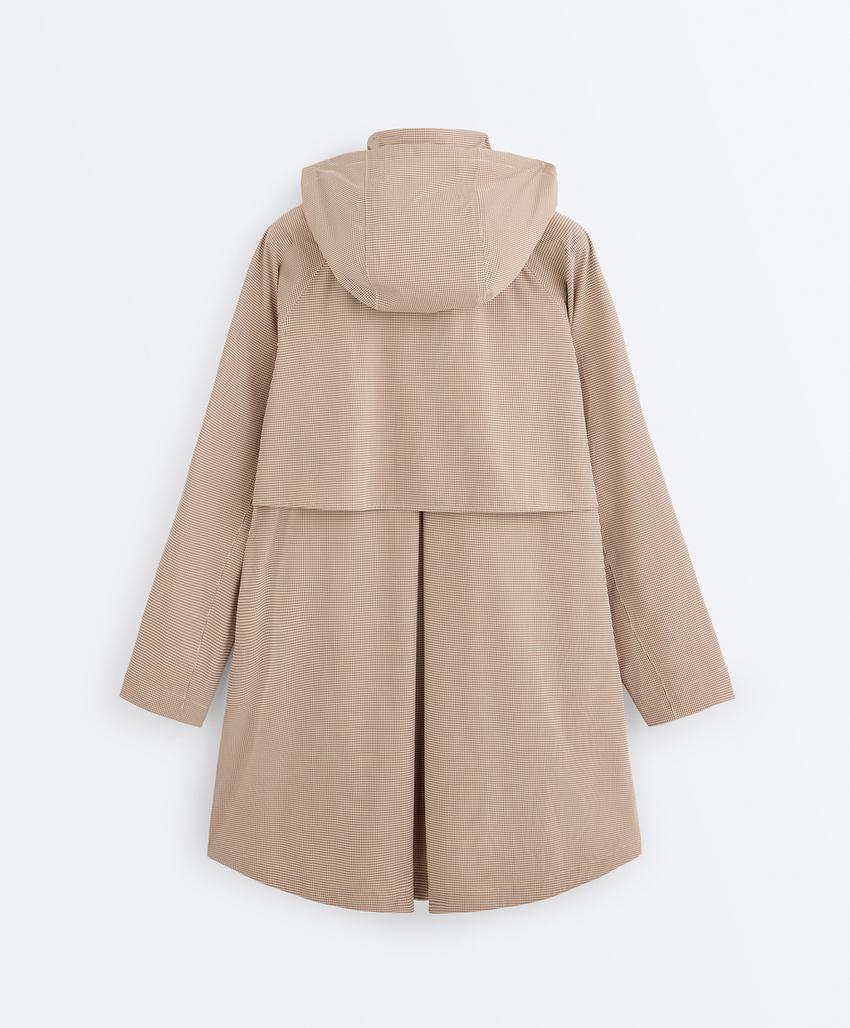 Очень легкая водонепроницаемая куртка 10K