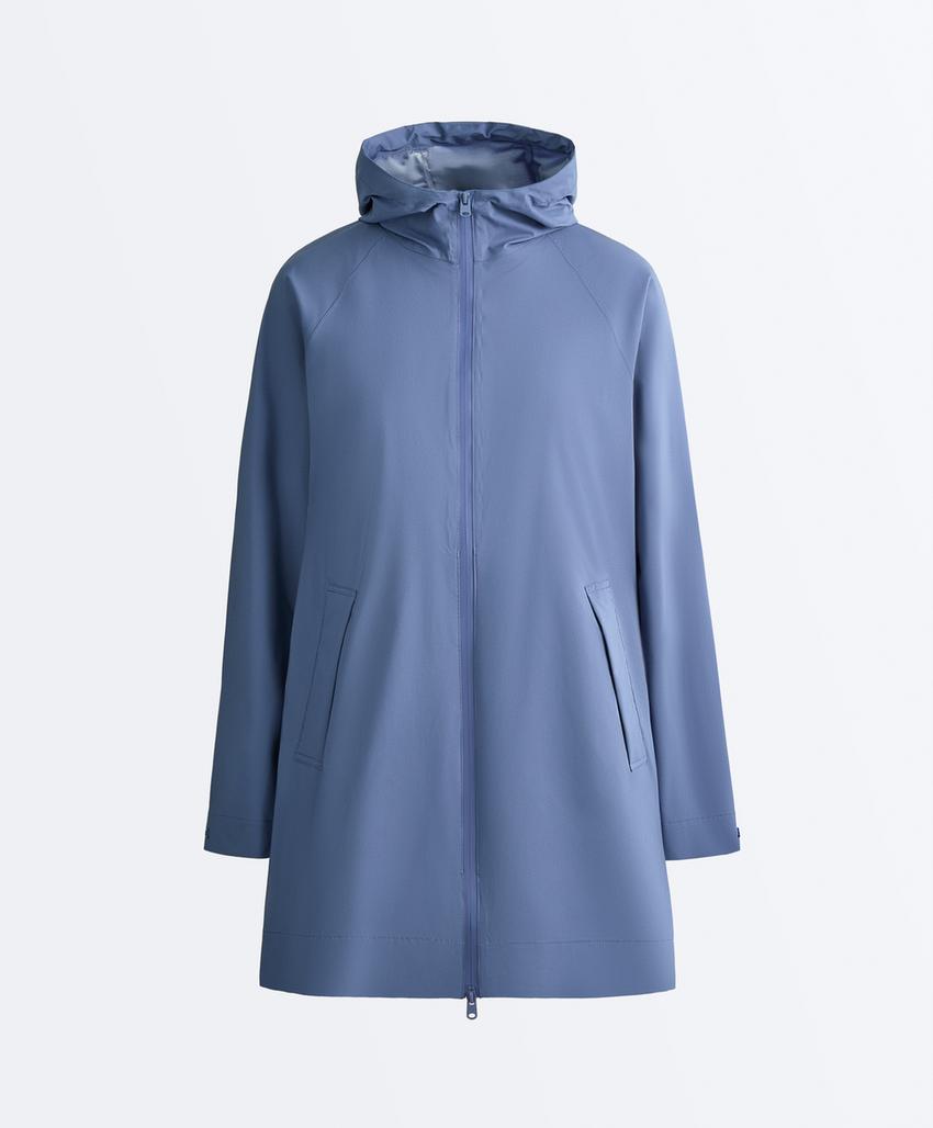 Ультралегкая упаковываемая куртка с водонепроницаемостью 10 000 мм