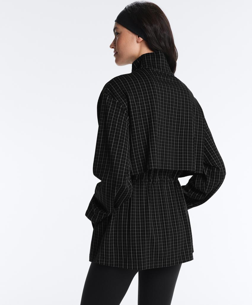 Длинная куртка пике в клетку