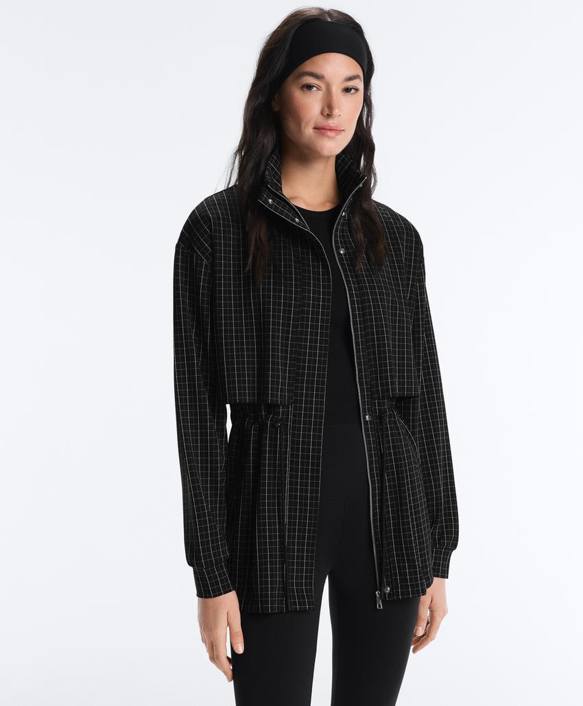 Длинная куртка пике в клетку