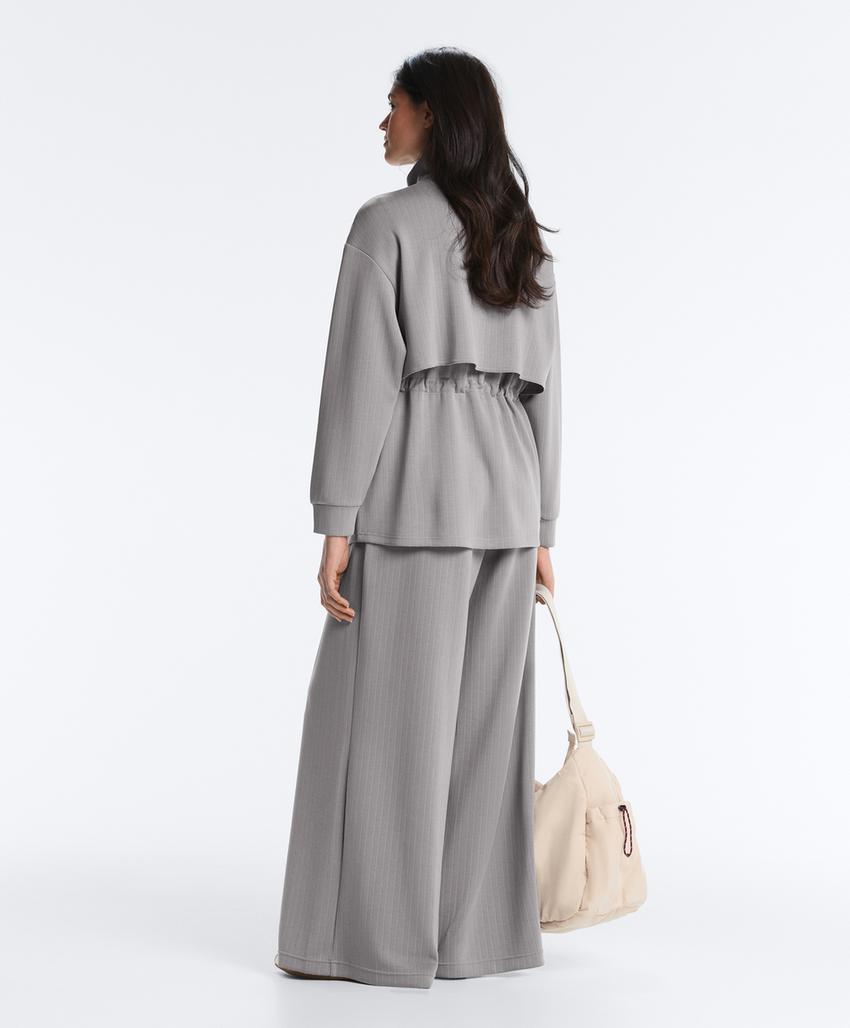 Длинная куртка из модала в полоску