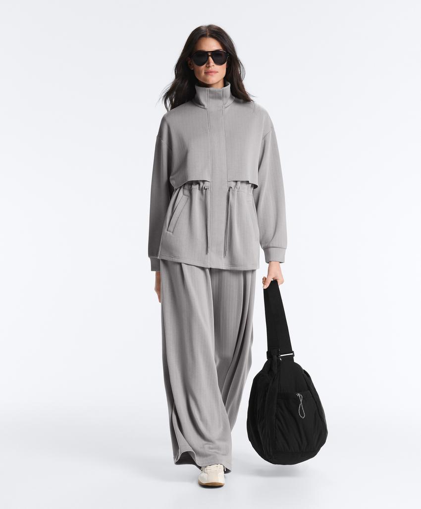 Длинная куртка из модала в полоску