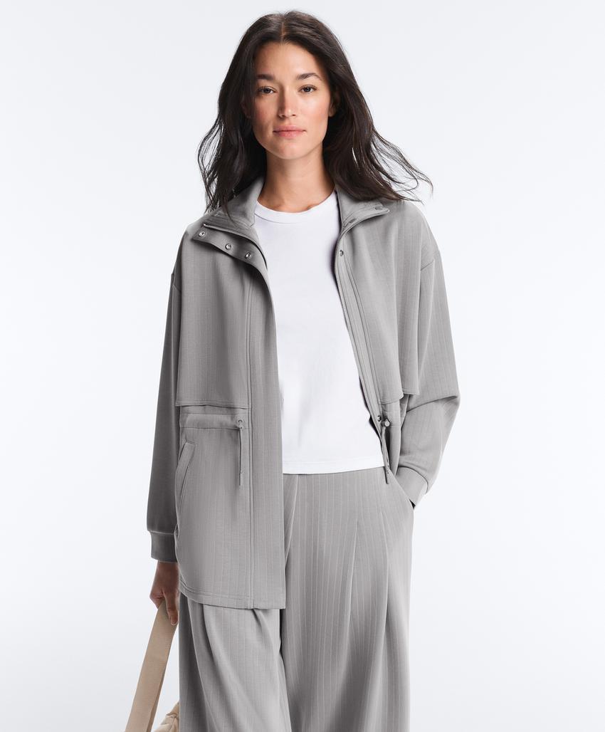 Длинная куртка из модала в полоску