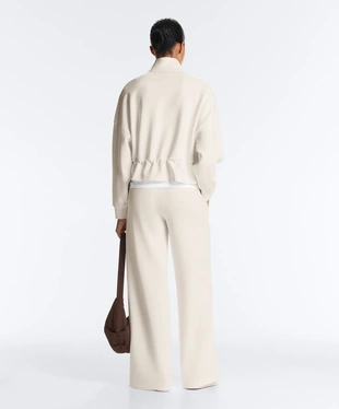 Куртка с модалом, мягкая на ощупь, с окантовкой- Заказать в России