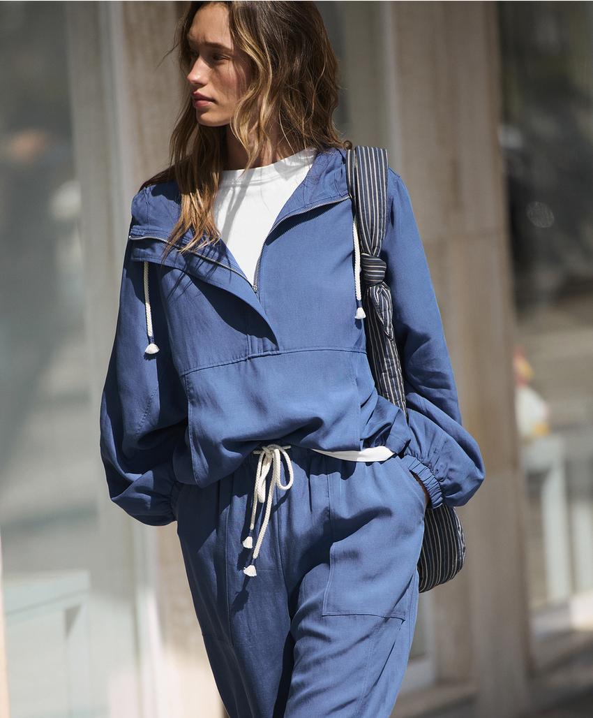 Толстовка на молнии с передним карманом, смесовый лиоцелл и лен