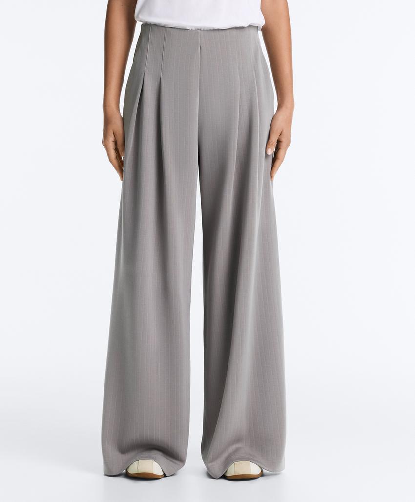 Длинные плиссированные брюки из мягкого модального материала