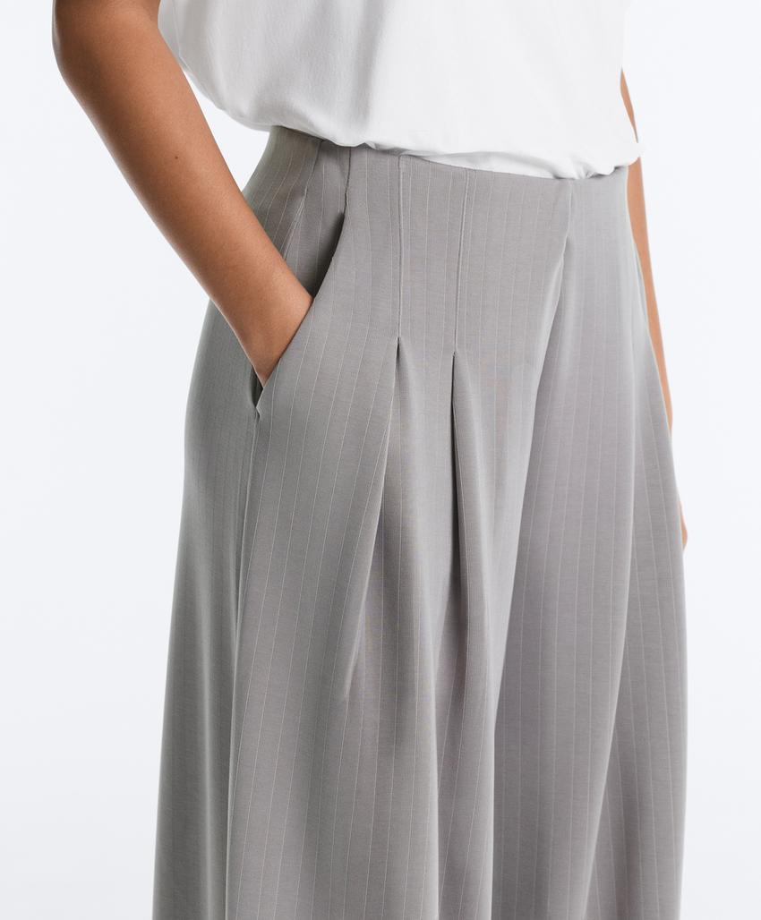 Длинные плиссированные брюки из мягкого модального материала