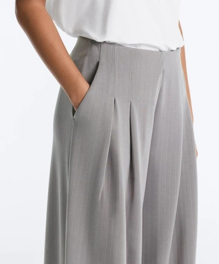 Длинные плиссированные брюки из мягкого модального материала- Заказать в России