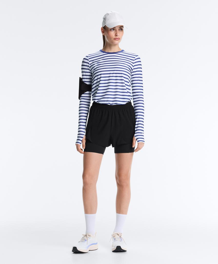 Лонгслив в полоску из высокотехнологичной ткани