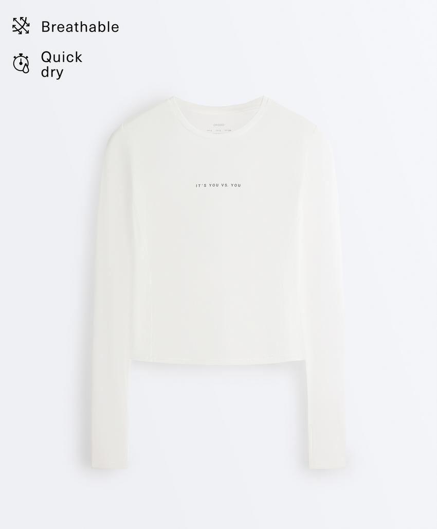 Лонгслив с длинным рукавом и надписью