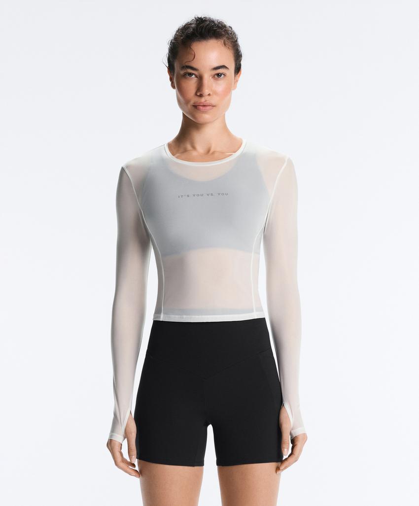 Лонгслив с длинным рукавом и надписью