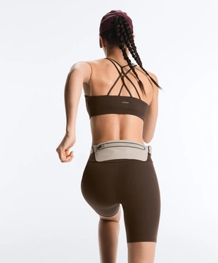 Спортивный бюстгальтер Comfortlux с перекрестными бретельками сзади- Заказать в России