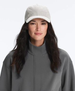 Кепка с принтом в клетку- Заказать в России