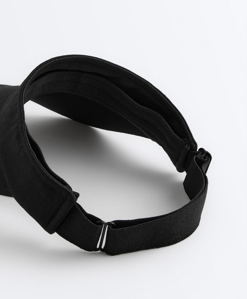 Спортивный козырек с Piping