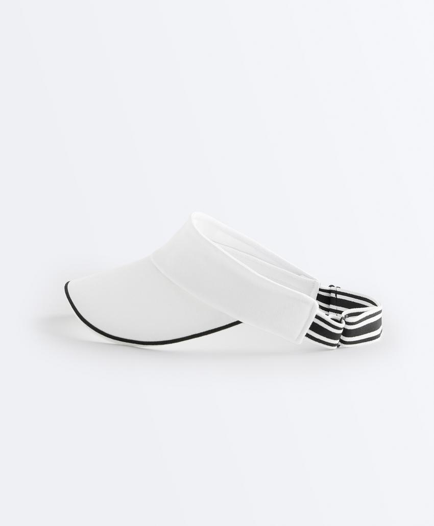 Спортивный козырек с Piping