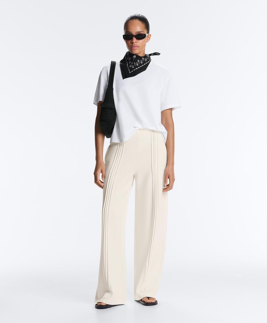 Прямые брюки с модалом и мягкими кантами