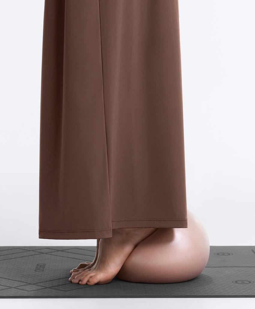 Широкие брюки Light Touch с защипами