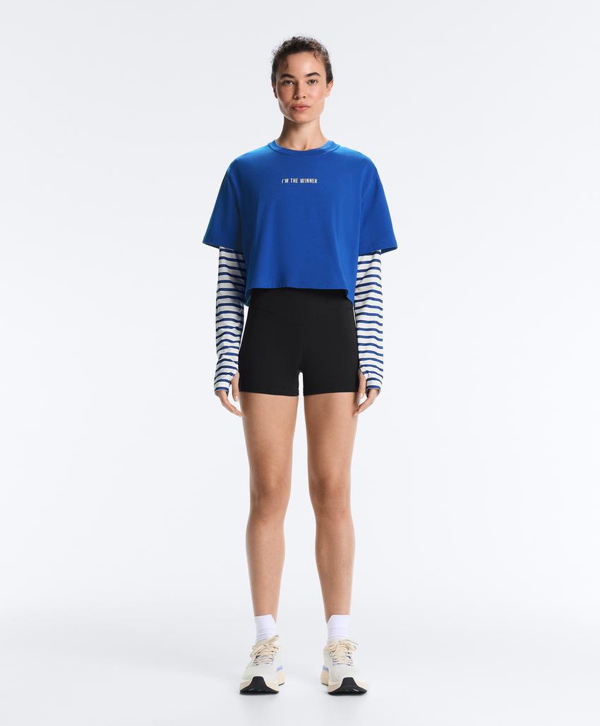 Укороченная футболка Boxy из смесового хлопка с надписью