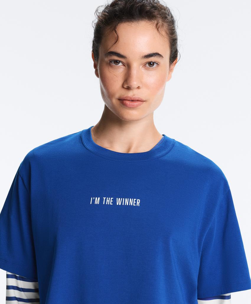 Укороченная футболка Boxy из смесового хлопка с надписью