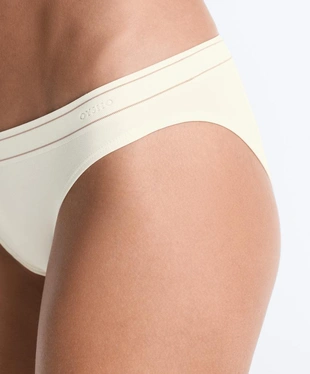 3 бесшовных классических трусов Seamless Soft touch с контрастным Logo- Заказать в России