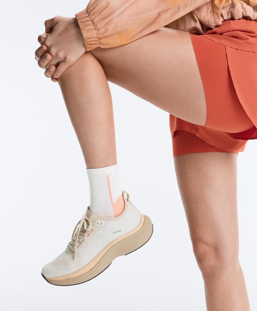 OY/PR 907 Running Trainers