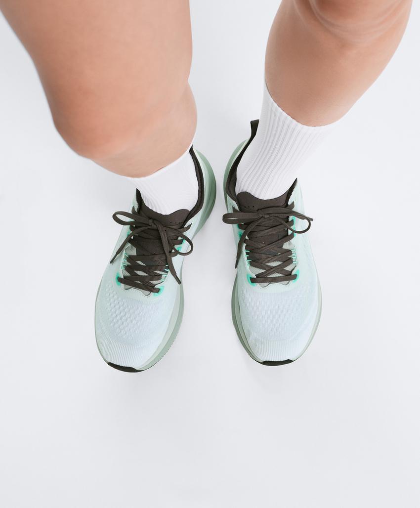 OY/PR 907 Running Trainers